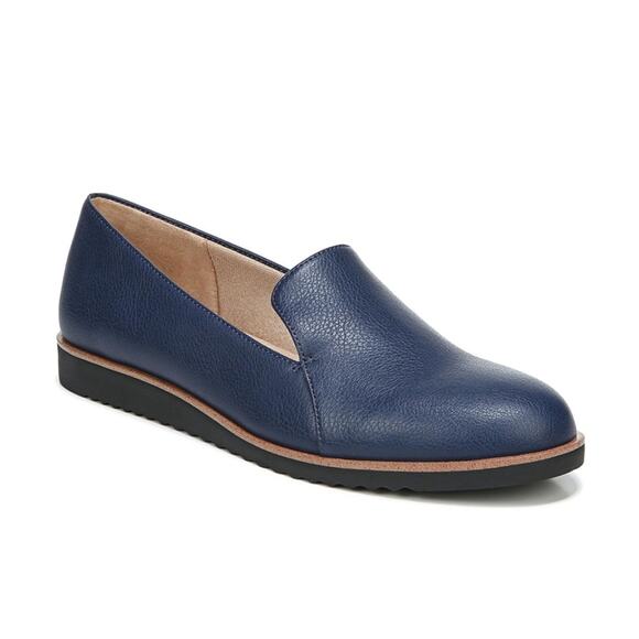 NIB Women's LifeStride Zendaya Loafer Navy Size 7 M - Picture 1 of 12